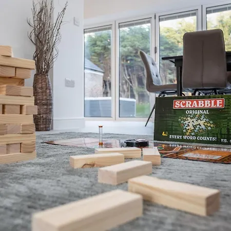 The Paddock غيوسبرو