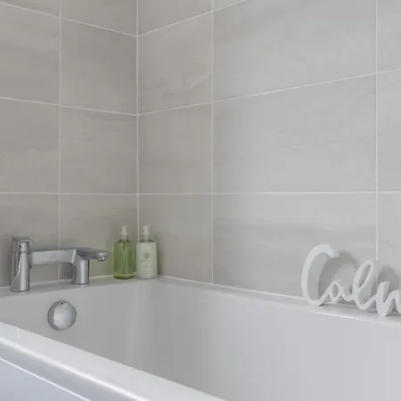 The Paddock 吉斯伯勒