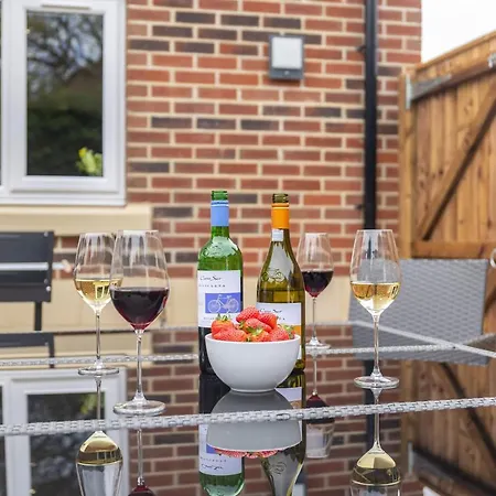 The Paddock * غيوسبرو