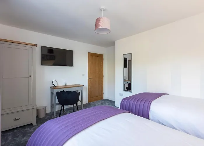 The Paddock * Guisborough